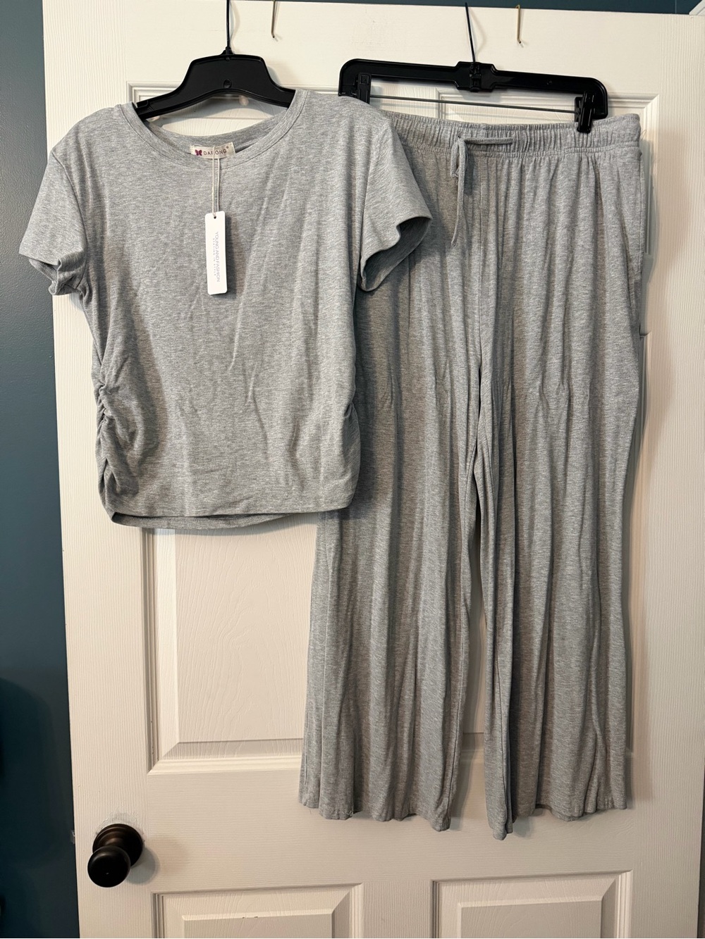 NWT!Light Gray Two-Piece Lounge Set - Short Sleeve Top & Wide Leg Pants